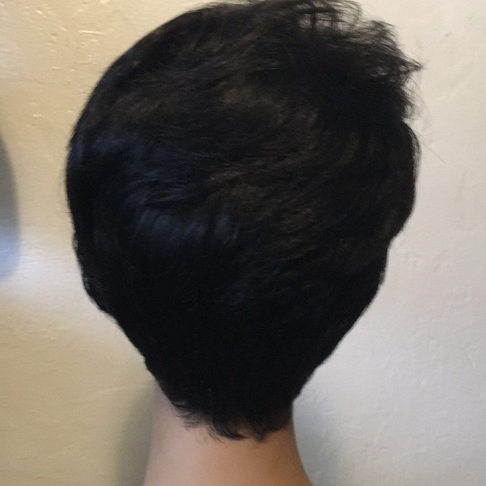 Carman Free & Easy Collection Wig - Picture 3 of 7